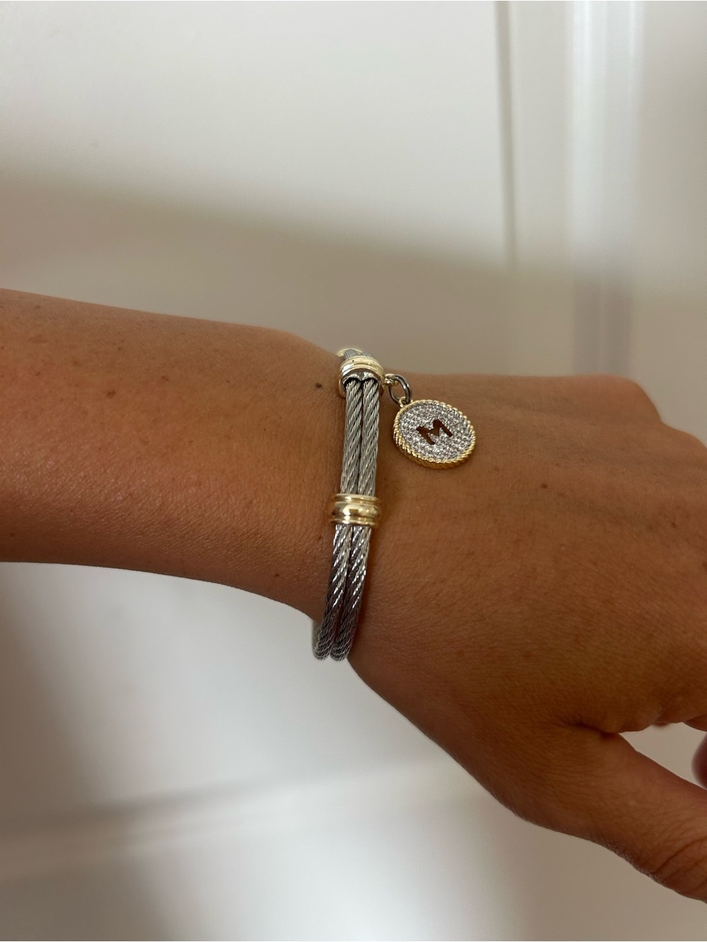 Gold and Silver Cable Initial Charm Bracelet with magnetic clasp - M - Picture 2 of 3